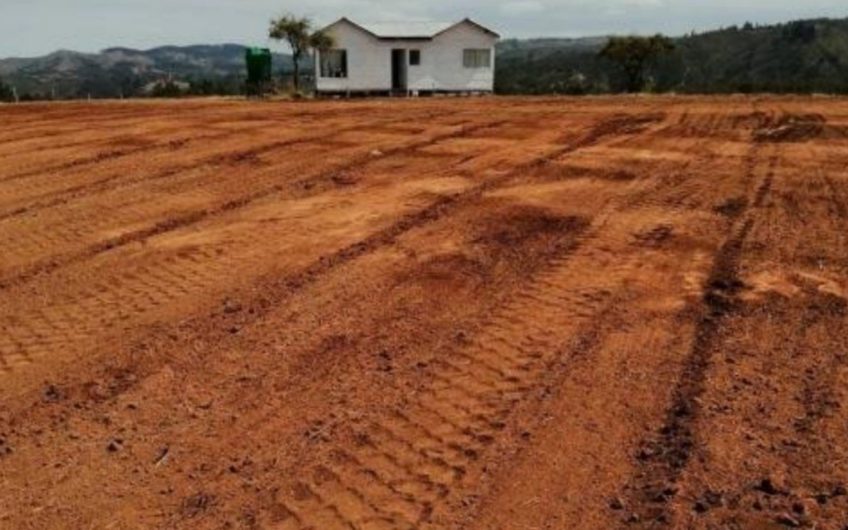 Casa Con terreno Paredones