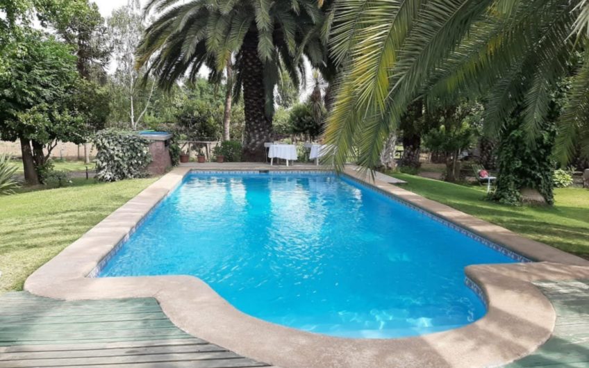 Casa cerca de Paine / Arriendo