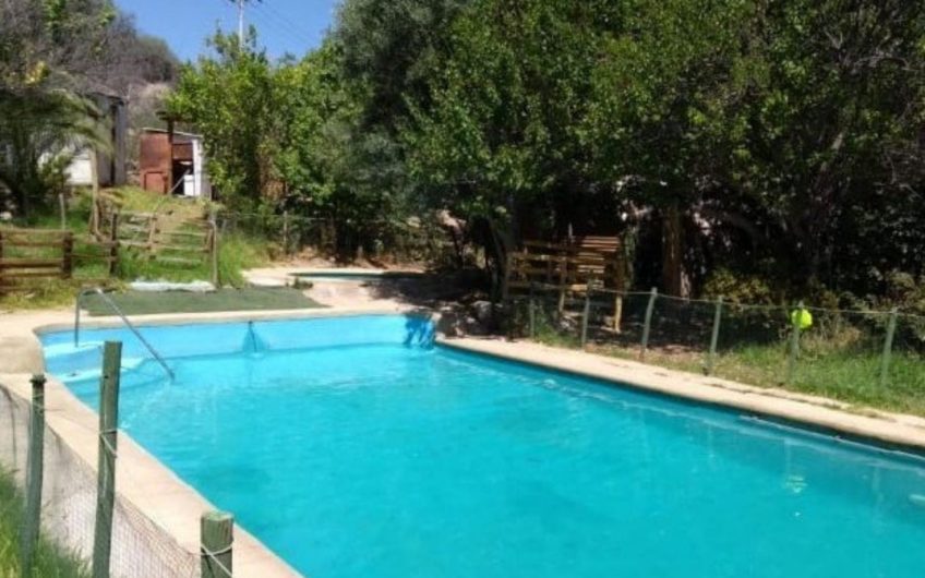 Parcela con 2 cabañas